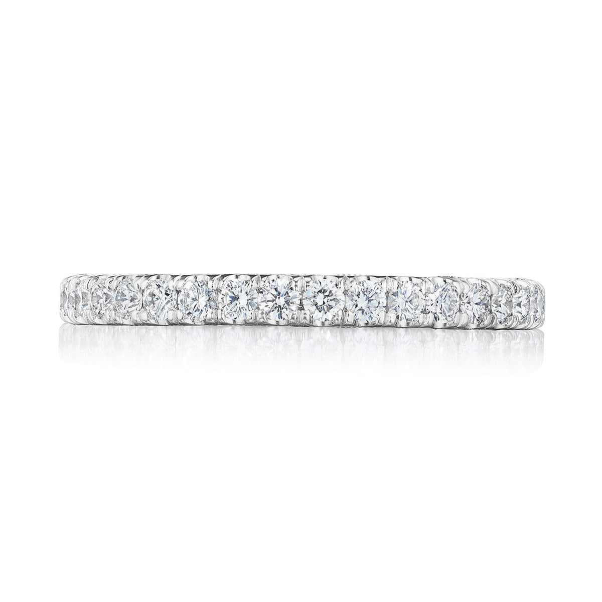 French Pav������ Diamond Wedding Band