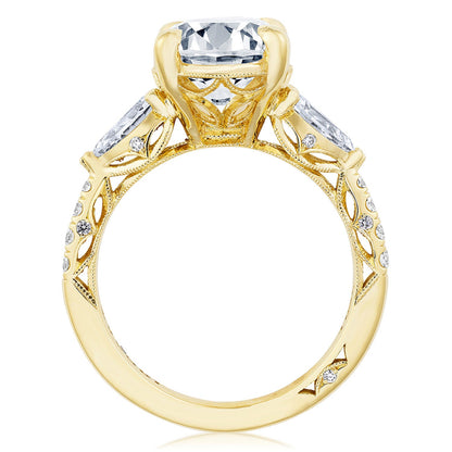 Oval 3-Stone Engagement Ring