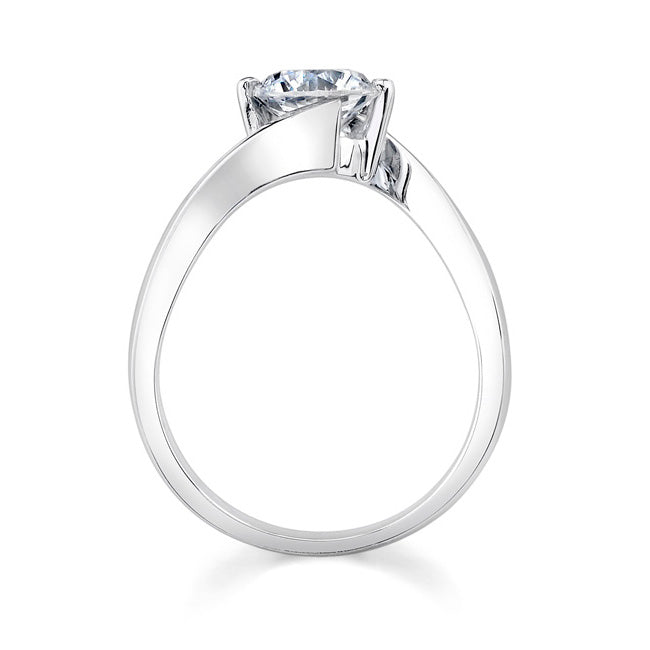 Round Solitaire Engagement Ring