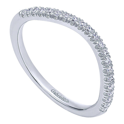 Wedding Band 14k White Gold Diamond Curved