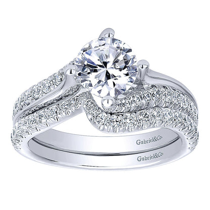 Wedding Band 14k White Gold Diamond Curved