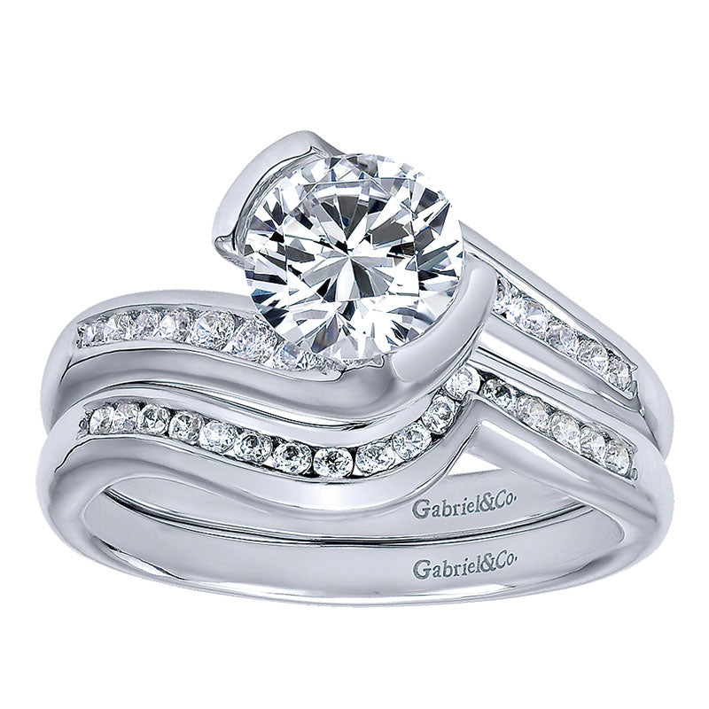 Wedding Band 14k White Gold Diamond Curved