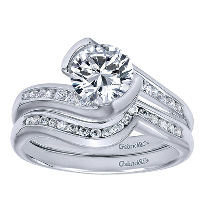 Wedding Band 14k White Gold Diamond Curved