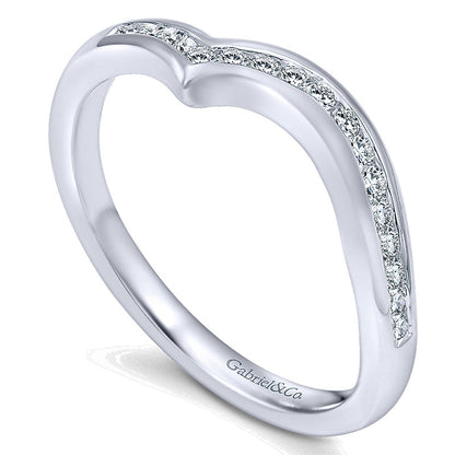 Wedding Band 14k White Gold Diamond Curved