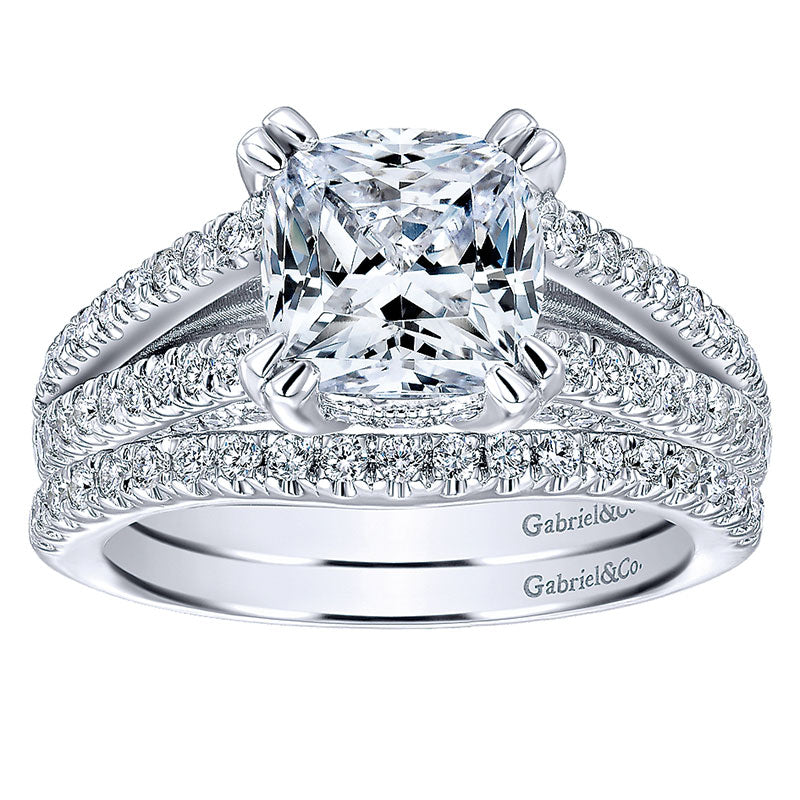 Wedding Band 14k White Gold Diamond Curved