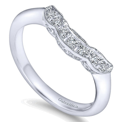 Wedding Band 14k White Gold Diamond Curved