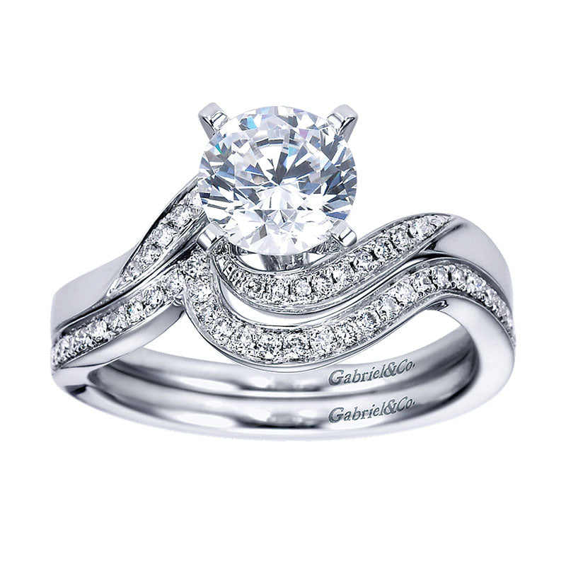 Wedding Band 14k White Gold Diamond Curved