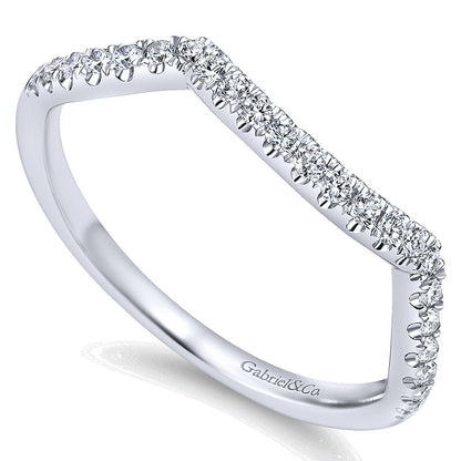 Wedding Band 14k White Gold Diamond Curved