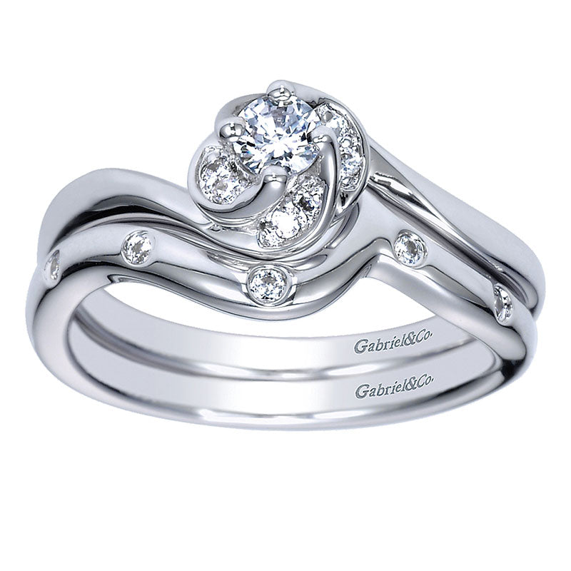 Wedding Band 14k White Gold Diamond Curved