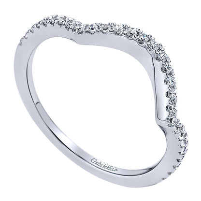 Wedding Band 14k White Gold Diamond Curved