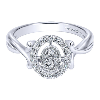 Ladies' Ring 14k White Gold Clustered Diamonds Fashion