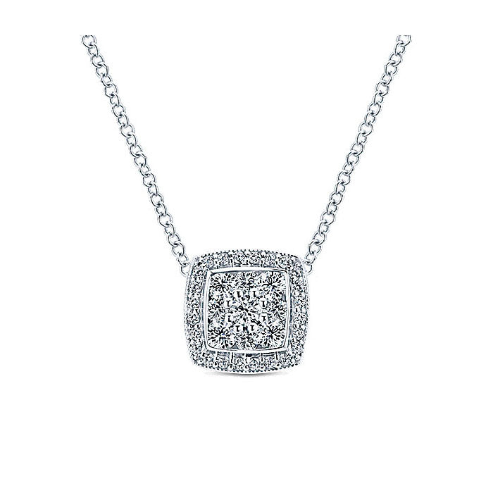 14k White Gold Diamond Fashion Necklace