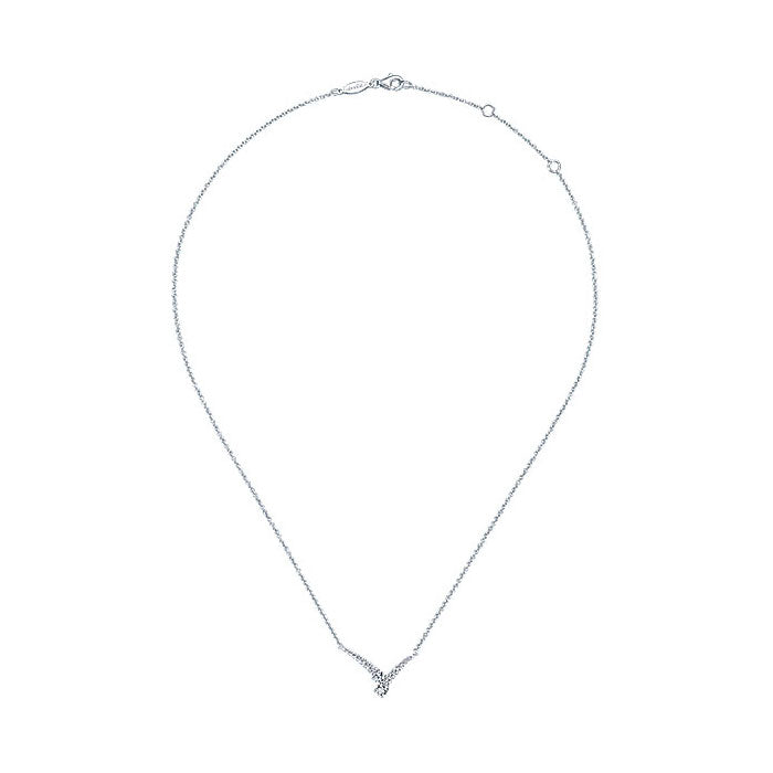 14k White Gold Diamond Fashion Necklace