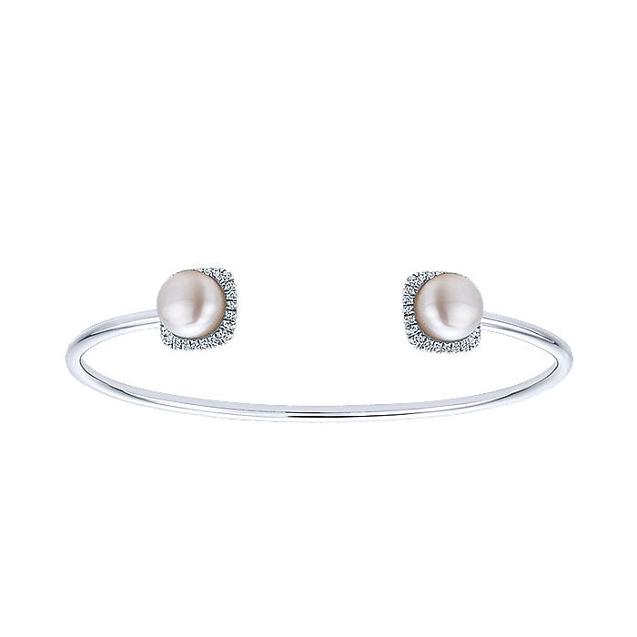 14k White Gold Diamond Pearl Bangle