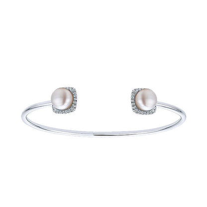 14k White Gold Diamond Pearl Bangle