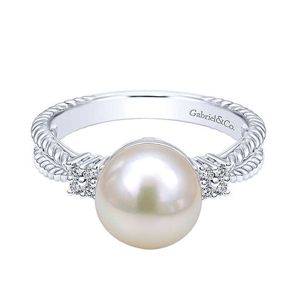 14k White Gold Diamond Pearl Fashion Ladies' Ring