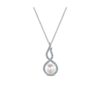 14k White Gold Diamond Pearl Fashion Necklace