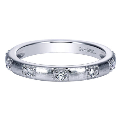 Wedding Band 14k White Gold Diamond Straight
