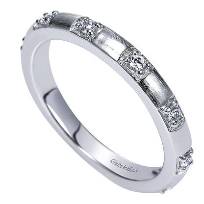 Wedding Band 14k White Gold Diamond Straight