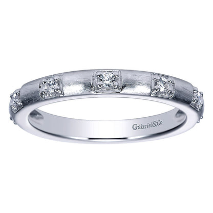 Wedding Band 14k White Gold Diamond Straight