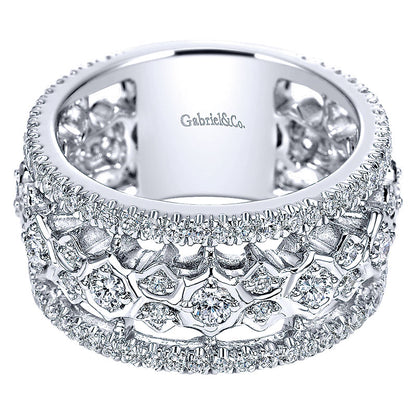 Anniversary Band 18k White Gold Diamond Fancy