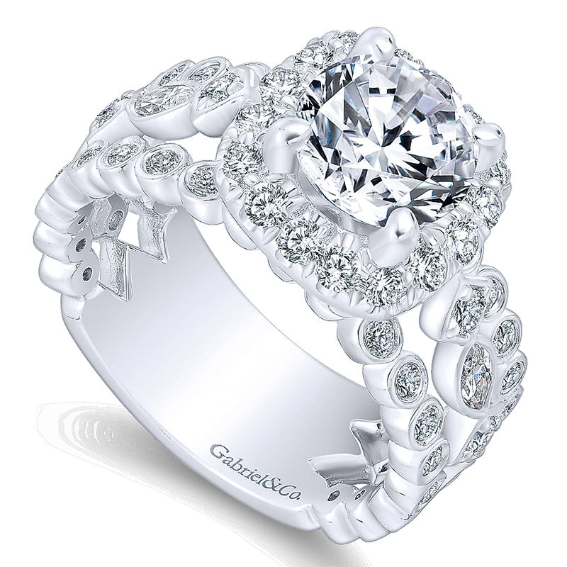 Engagement Ring 18k White Gold Diamond Halo