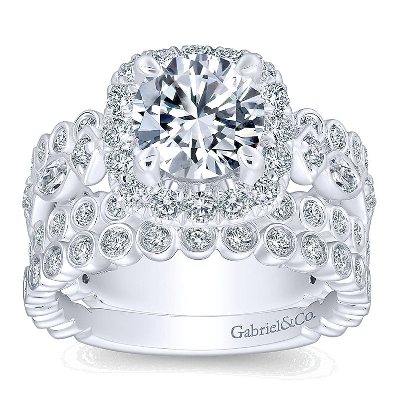Engagement Ring 18k White Gold Diamond Halo
