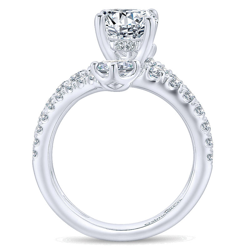 Engagement Ring 18k White Gold Diamond Split Shank