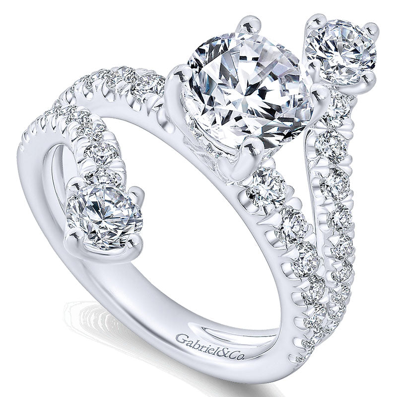 Engagement Ring 18k White Gold Diamond Split Shank