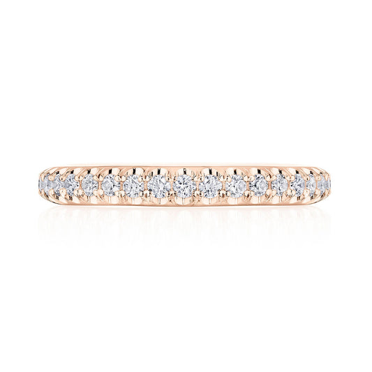 Single Row Pav�� Wedding Band