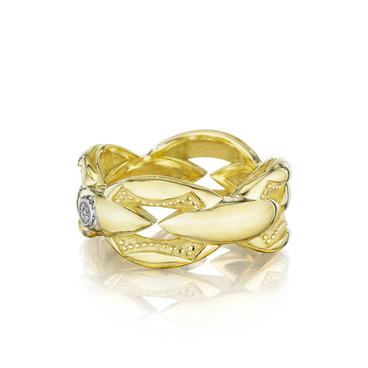 Bold Crescent Links Ring in Yellow Gold
