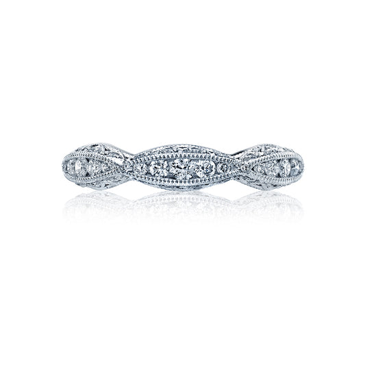 Classic Crescent 2578b