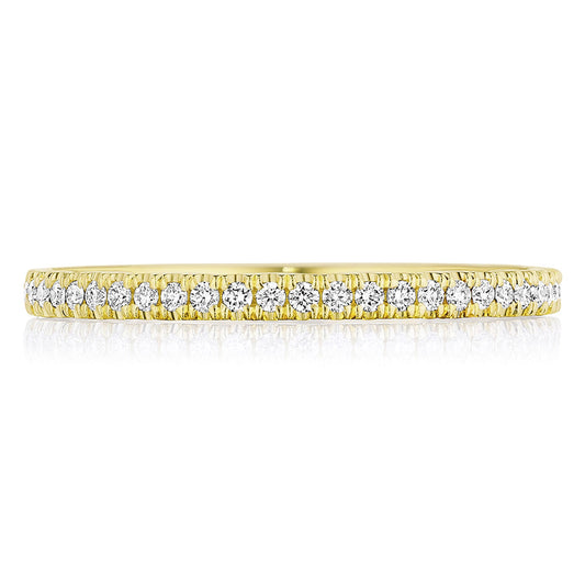 French Pav�� Diamond Wedding Band