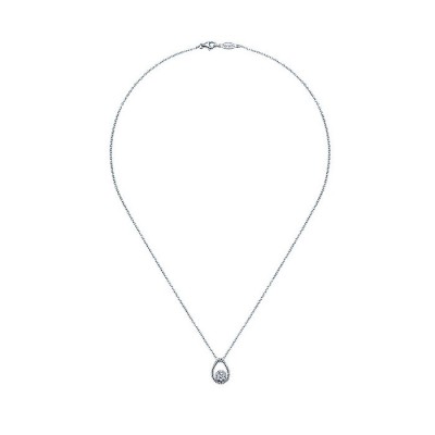 14k White Gold Diamond Fashion Necklace