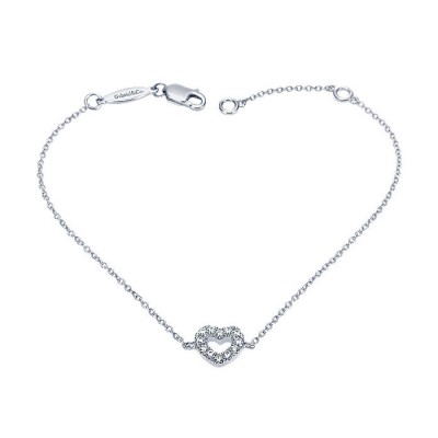 14k White Gold Diamond Heart Bracelet