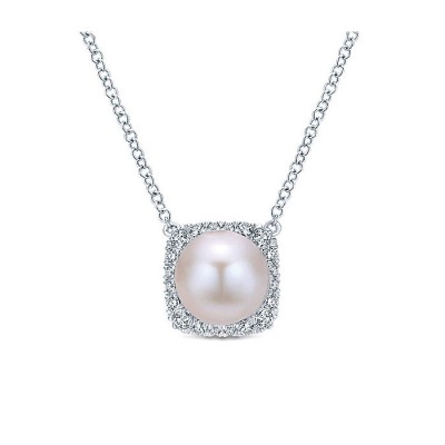 14k White Gold Diamond Pearl Fashion Necklace