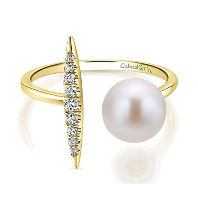 14k Yellow Gold Diamond Pearl Fashion Ladies' Ring