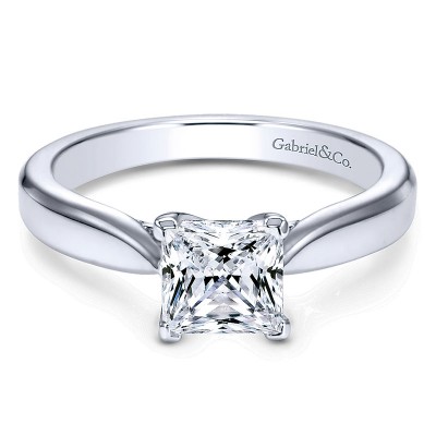 Engagement Ring Platinum Solitaire