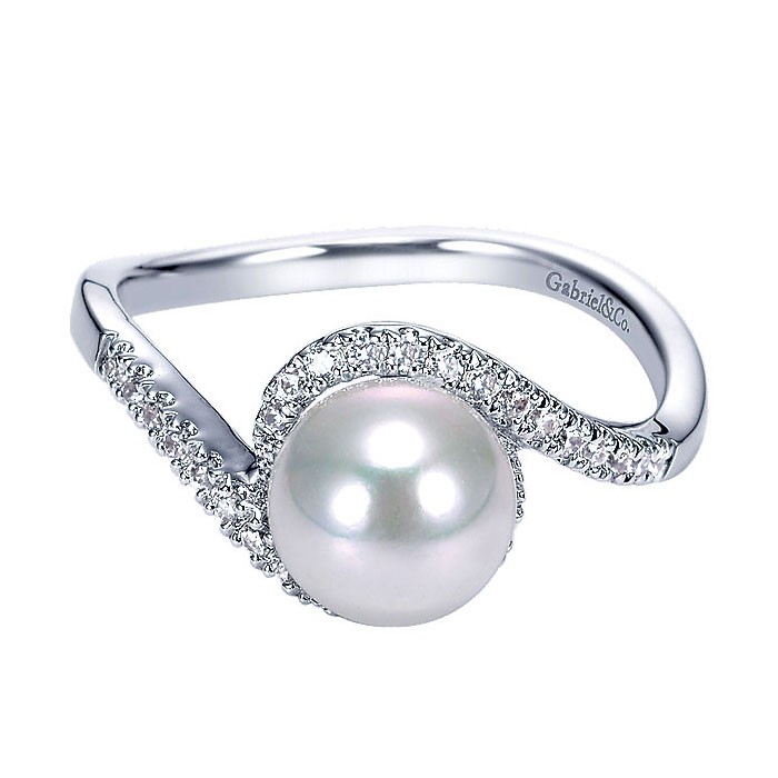 pearl ring design for female in gold