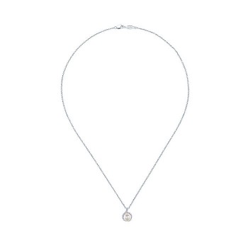 14k White Gold Diamond Pearl Fashion Necklace