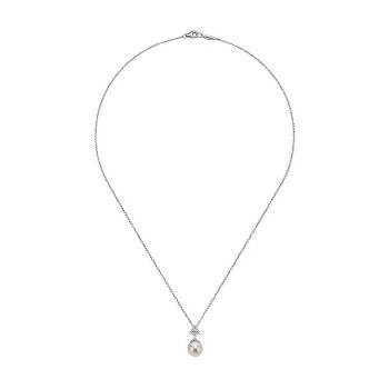 14k White Gold Diamond Pearl Fashion Necklace